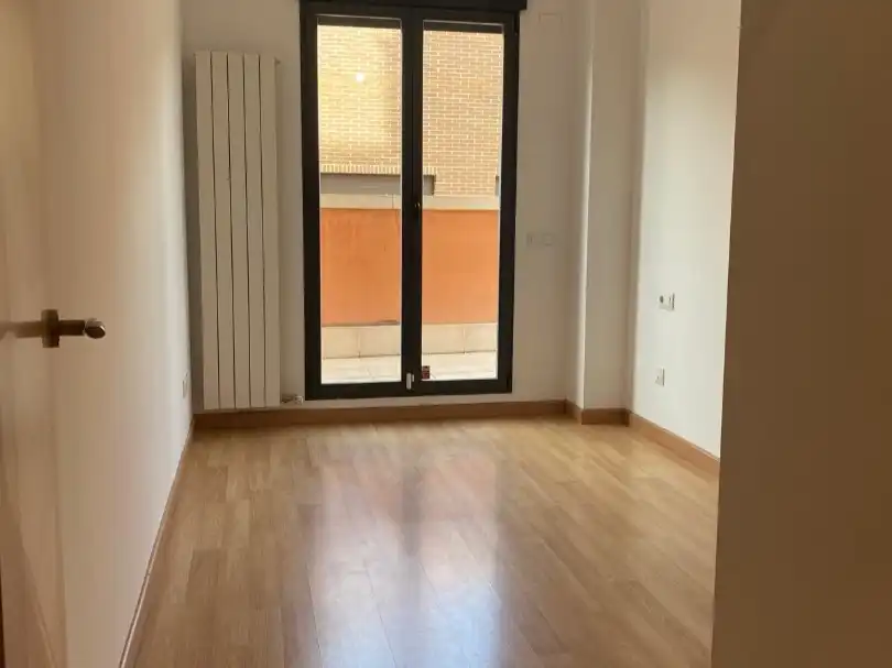 Schlafzimmer von Wohnung zum Verkauf in Ensanche - Fuenfresca