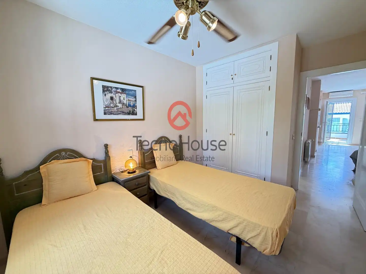 Casa a schiera con piscina in vendita a Calle Canal de la Mancha-Residencial Rioja V, imagen 18