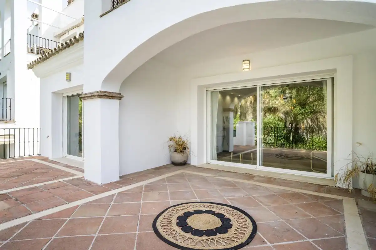 Flat for sale in Marbella  with Air Conditioner, Heating and Private garden