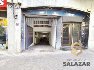Locale commerciale in vendita a Sabino Arana Etorbidea