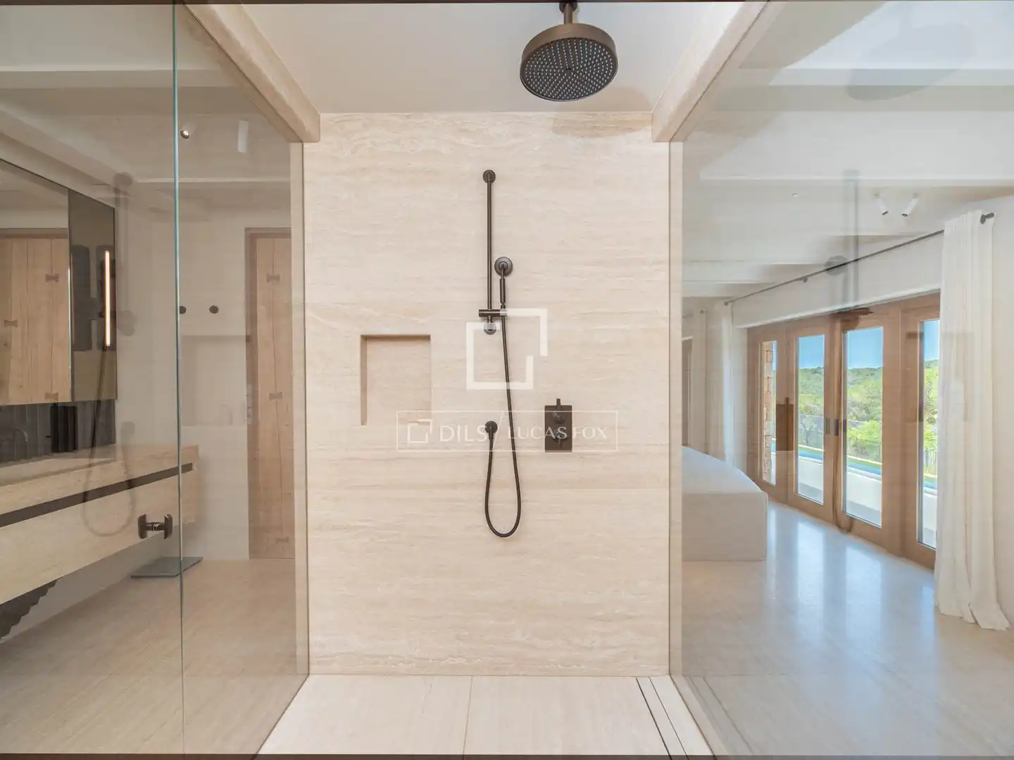 Baño de Casa o chalet en venta en Santa Eulària des Riu con Aire acondicionado, Calefacción y Jardín privado