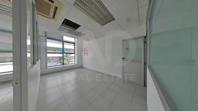 Local comercial en Alquiler en Centre - Passeig i Rodalies