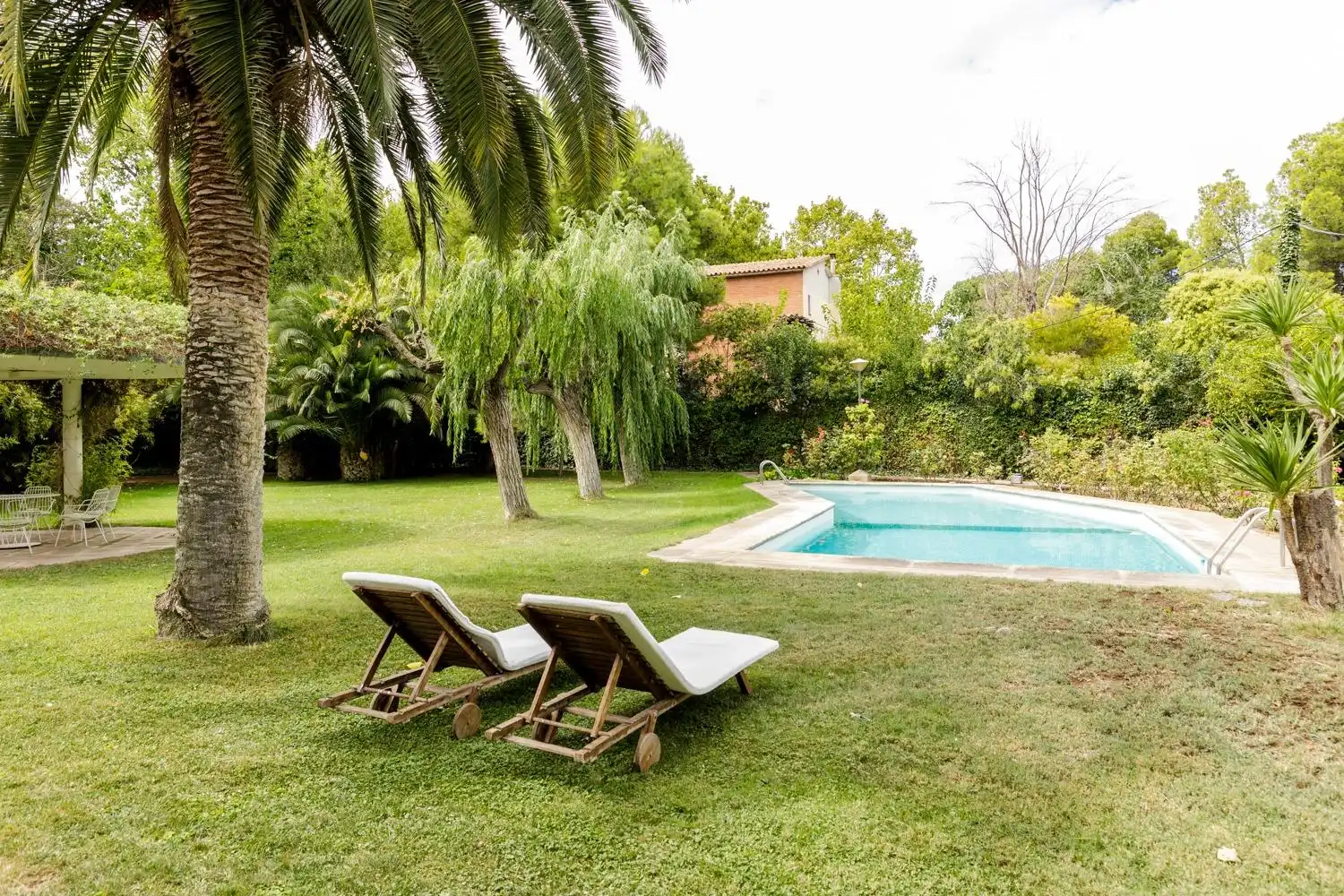 Jardí de Casa o xalet en venda en Zaragoza amb Aire condicionat, Calefacció i Jardí privat