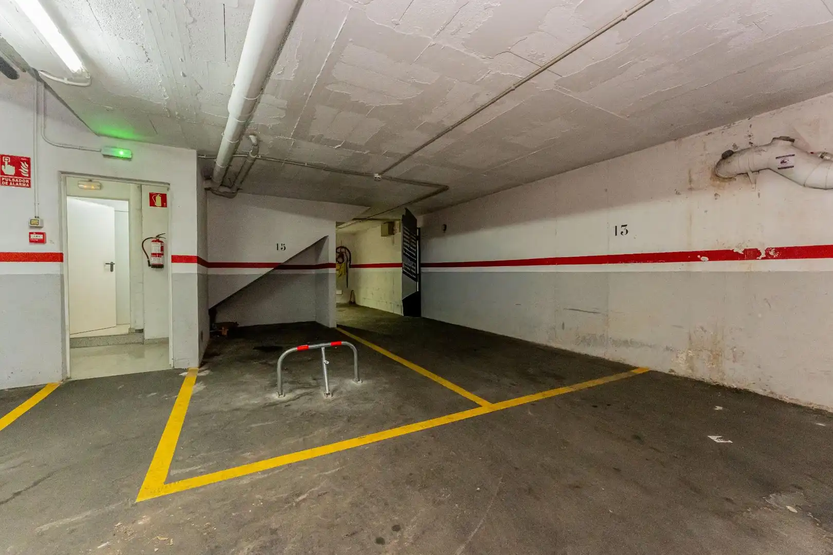 Parking de Piso en venta en Viladecans con Calefacción, Parquet y Terraza
