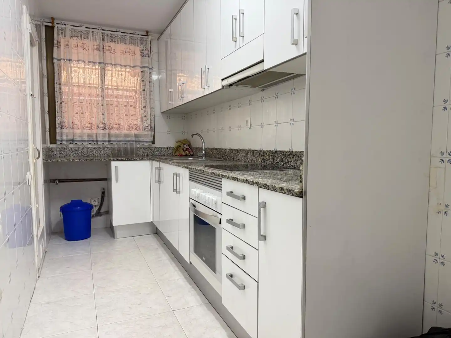 Kitchen of Ground floor for sale in Cerdanyola