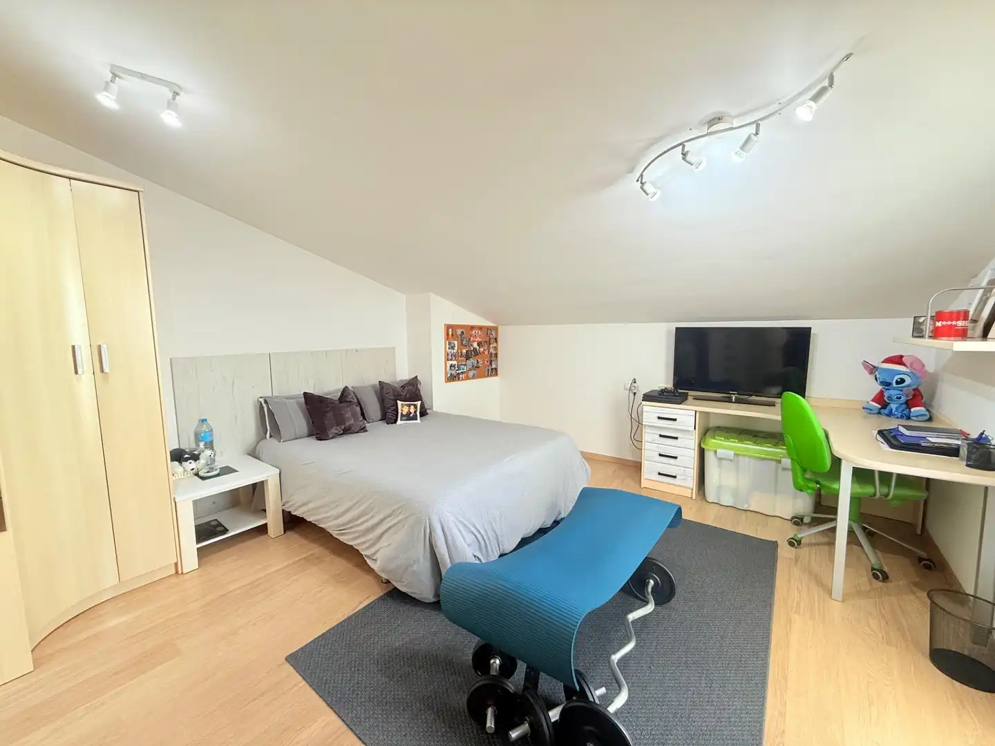 Habitación de Ático en venta en Sant Jaume d'Enveja con Aire acondicionado, Parquet y Terraza