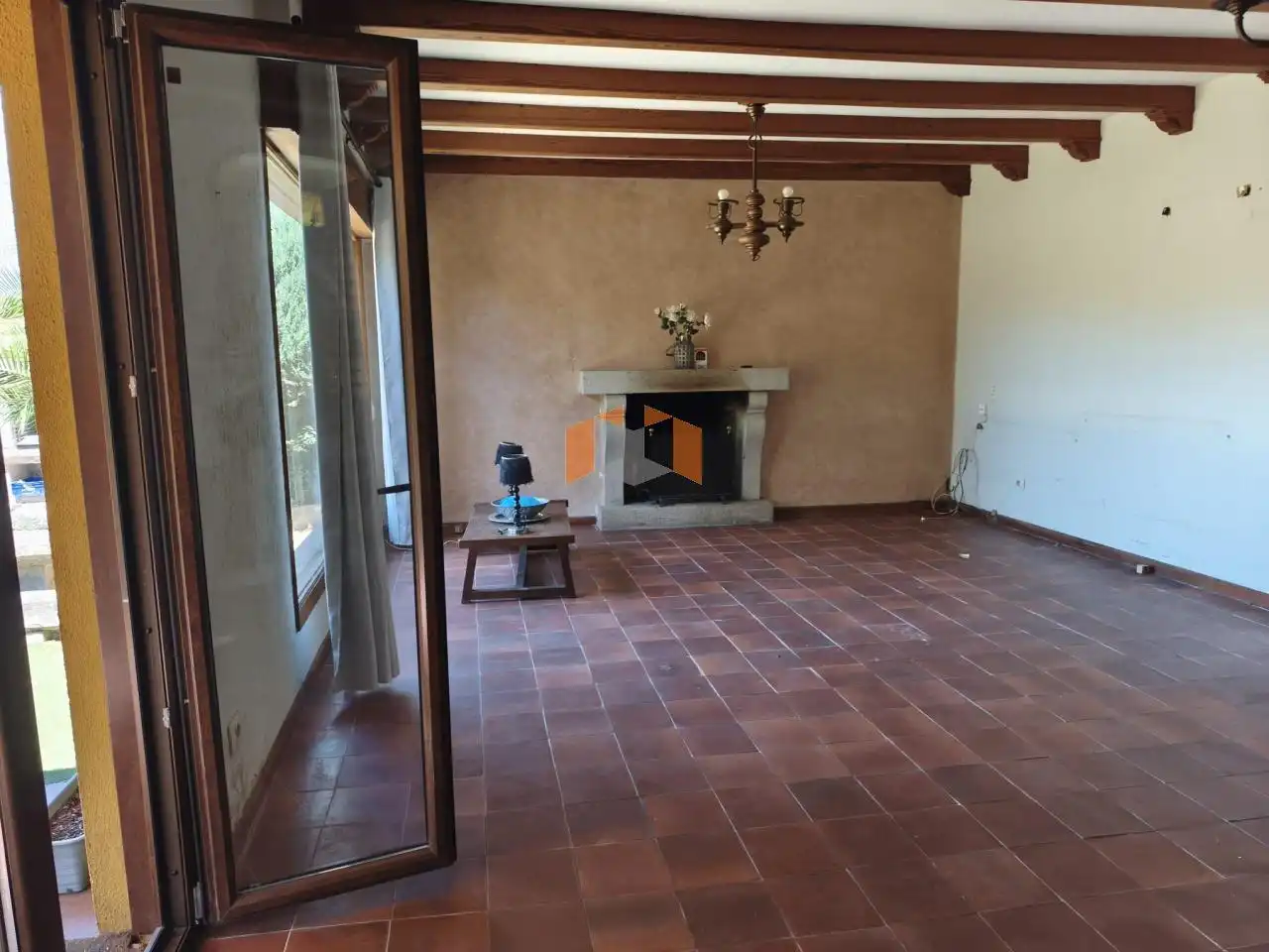 Sala de estar de Casa o chalet en venta en Vigo  con Calefacción, Jardín privado y Parquet