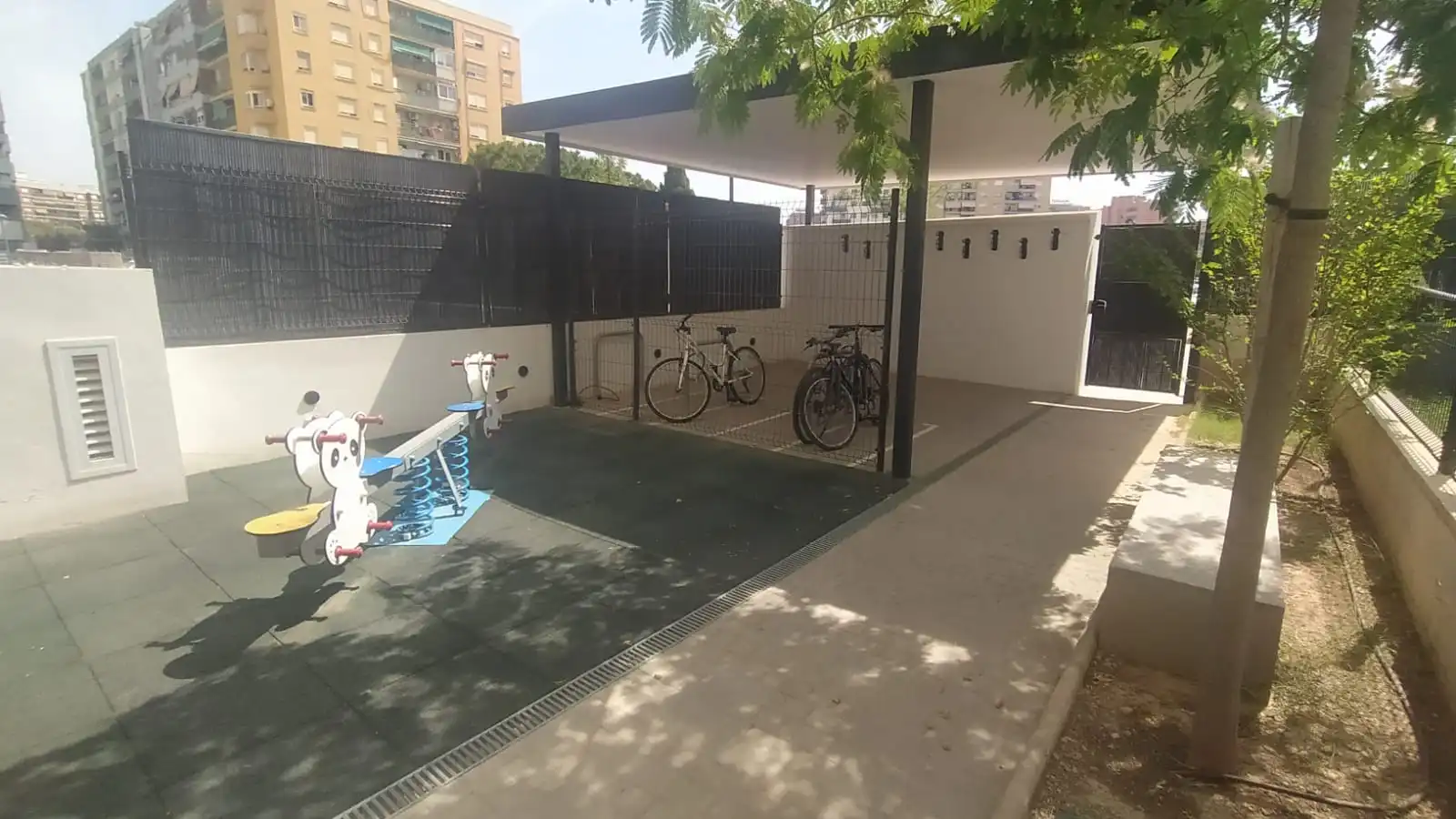 Parking of Flat for sale in Valencia  with Air Conditioner, Storage room and Balcony