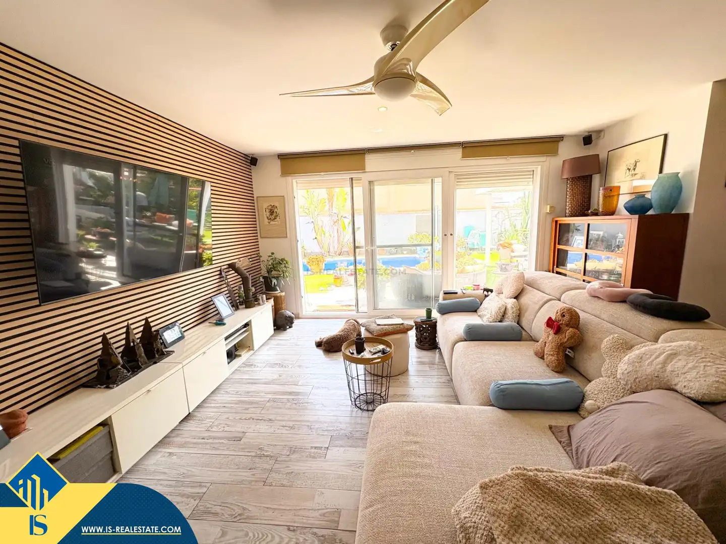Chalet con jardín en venta en Zona Carrefour - Urbanizaciones, imagen 15