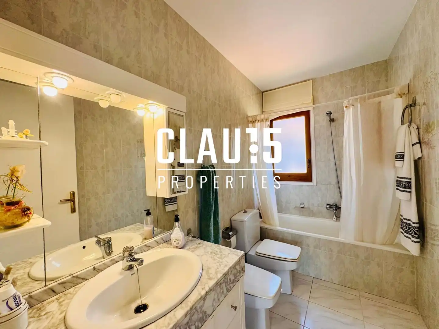 Baño de Casa o chalet en venta en Sant Pol de Mar con Jardín privado, Terraza y Piscina