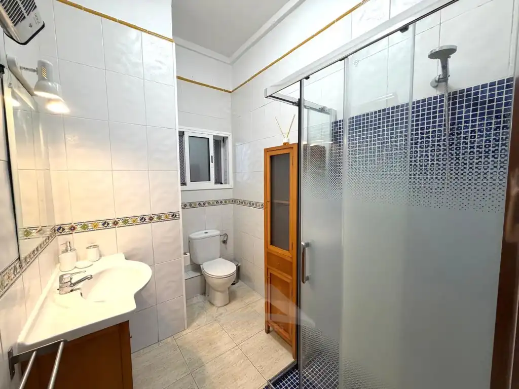 Badezimmer von Wohnungen zum Verkauf in L'Ametlla de Mar 