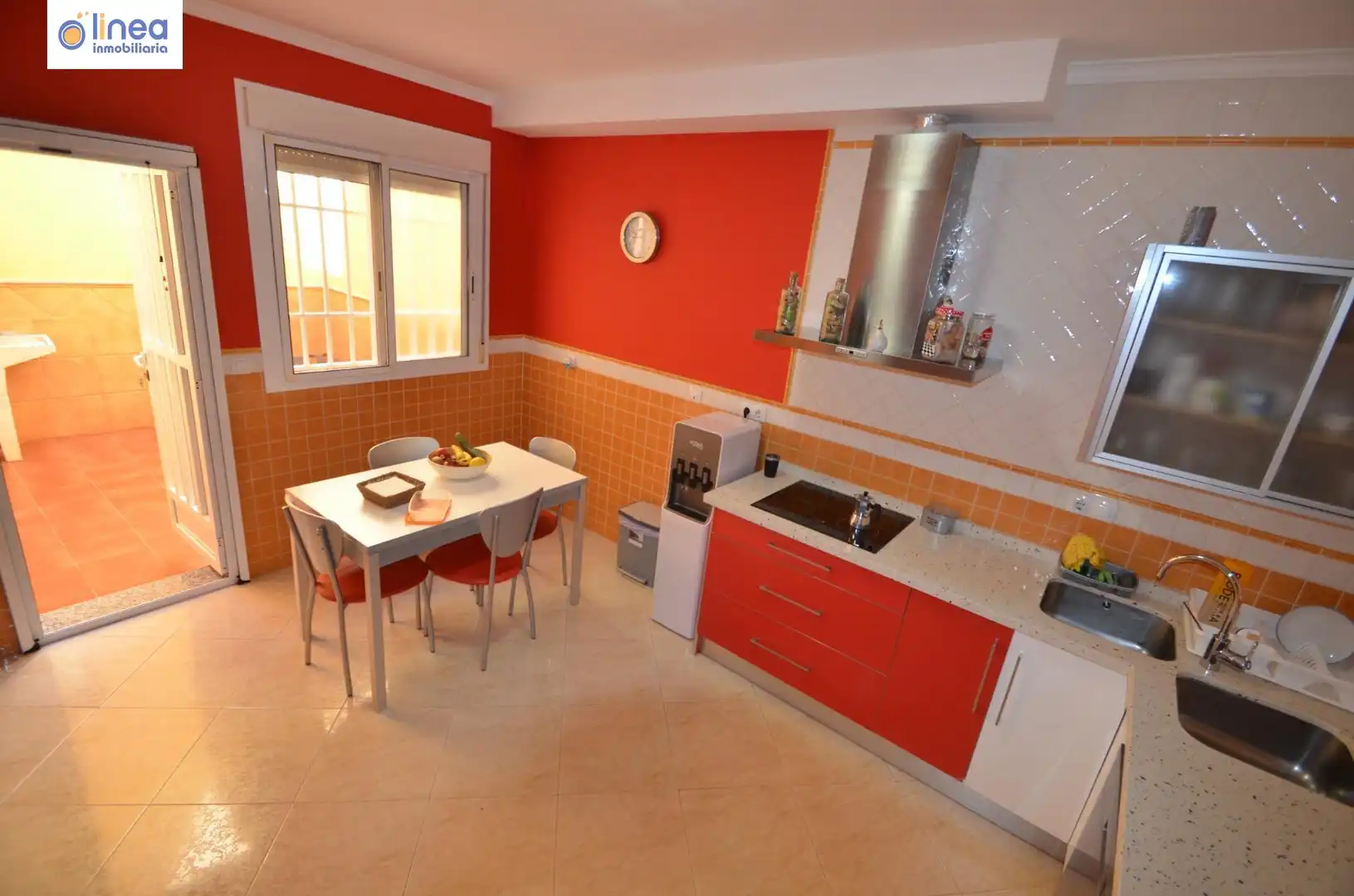 Casa adosada en venta en Calle ANGEL CARA, La Mojonera