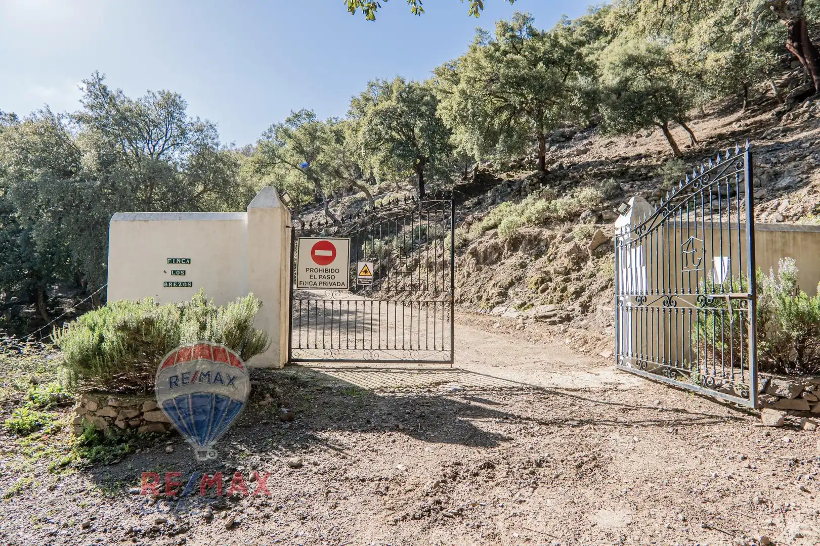 Finca rústica en venta en Jubrique con Jardín privado, Terraza y Piscina