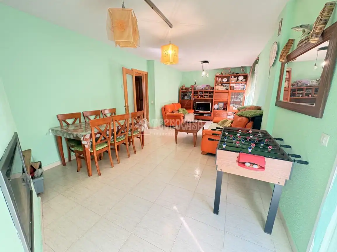 Sala de estar de Casa adosada en venta en Loeches