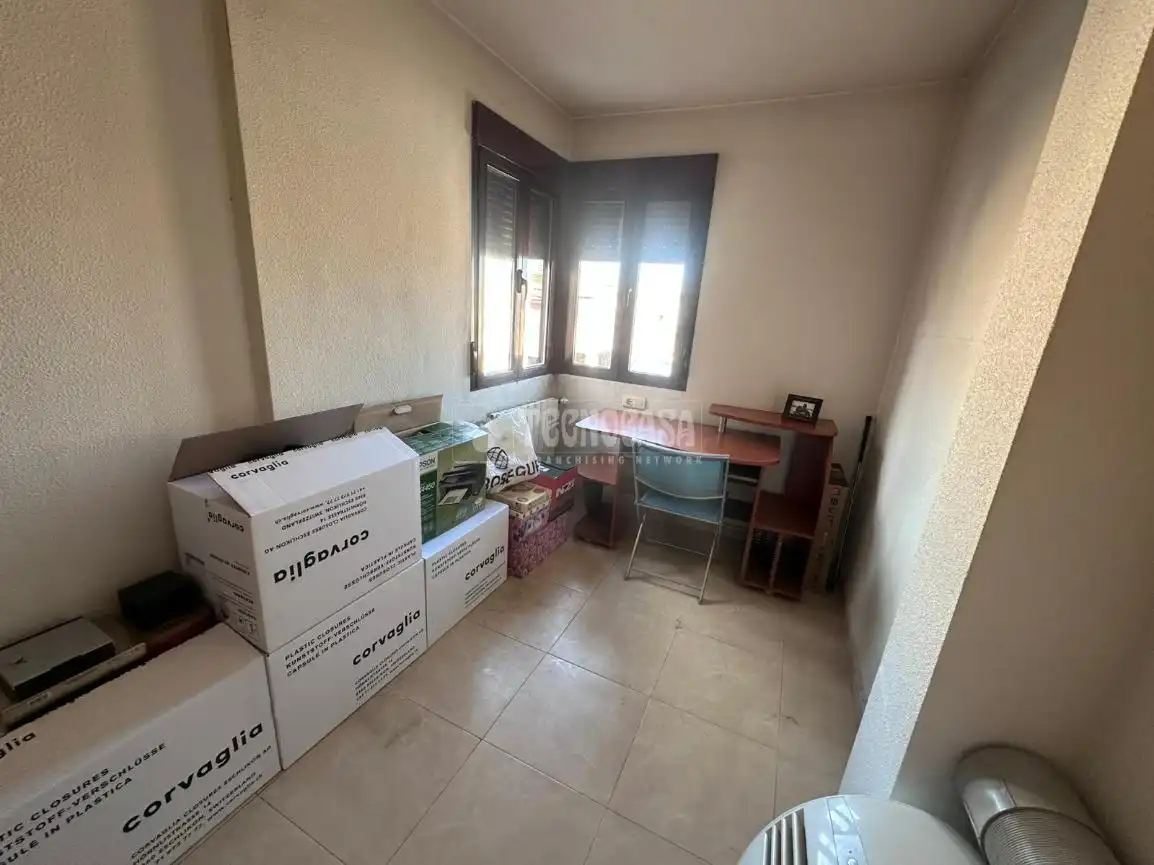 Casa adosada en venta en Villaluenga de la Sagra