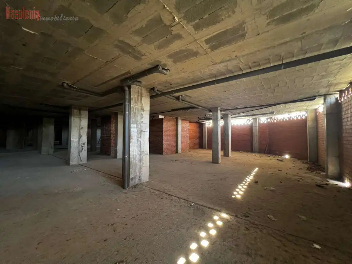 Business premises for sale in Castela 682, imagen 4