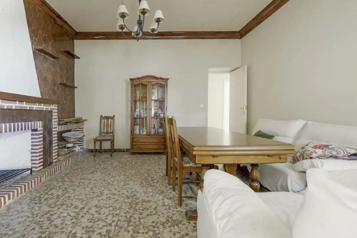Comedor de Casa adosada en venta en Villanueva del Ariscal con Aire acondicionado, Calefacción y Terraza