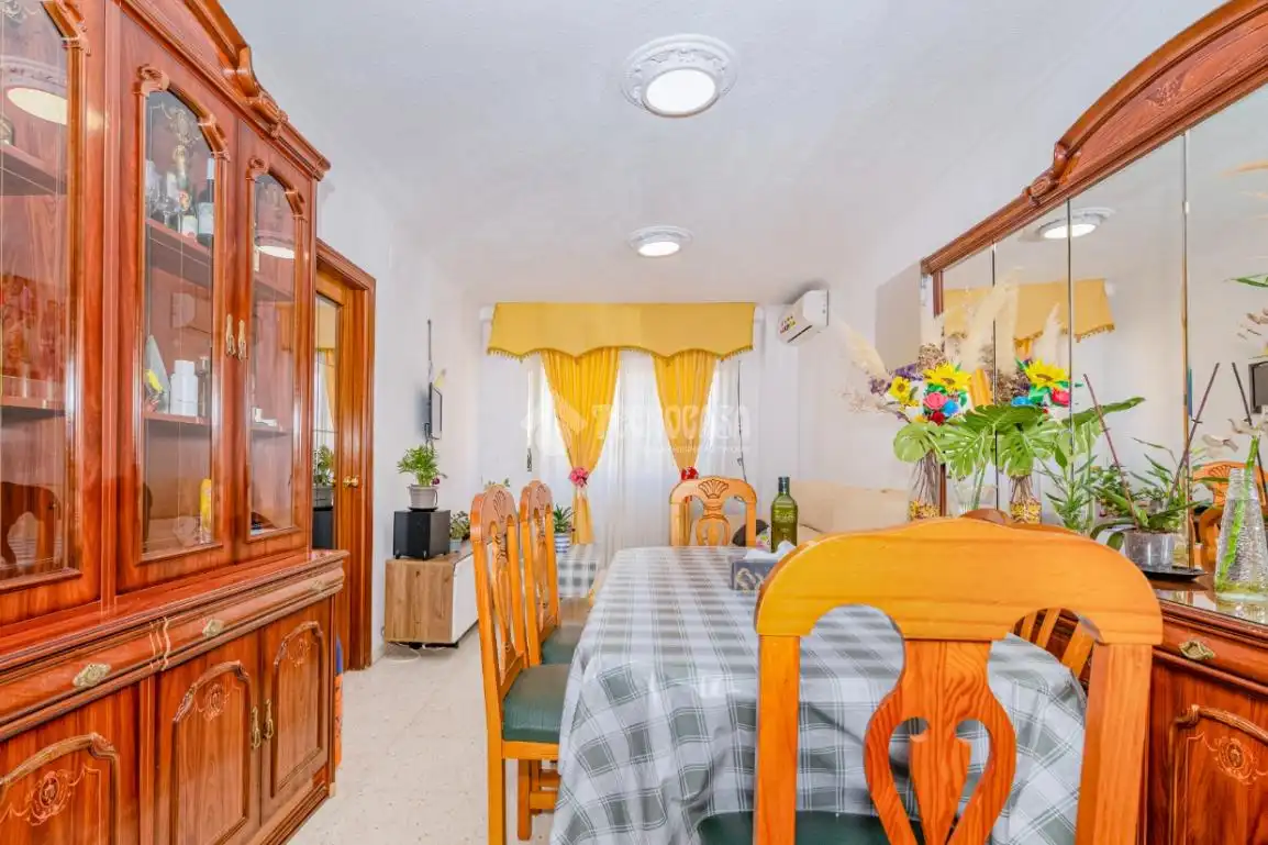 Comedor de Piso en venta en Lucena con Aire acondicionado