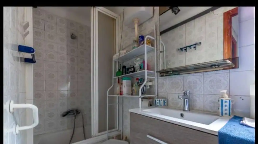 Baño de Piso en venta en Monzón con Calefacción