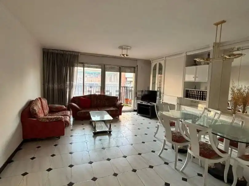 Wohnung mit Aufzug zum Verkauf in Av Barcelona 191