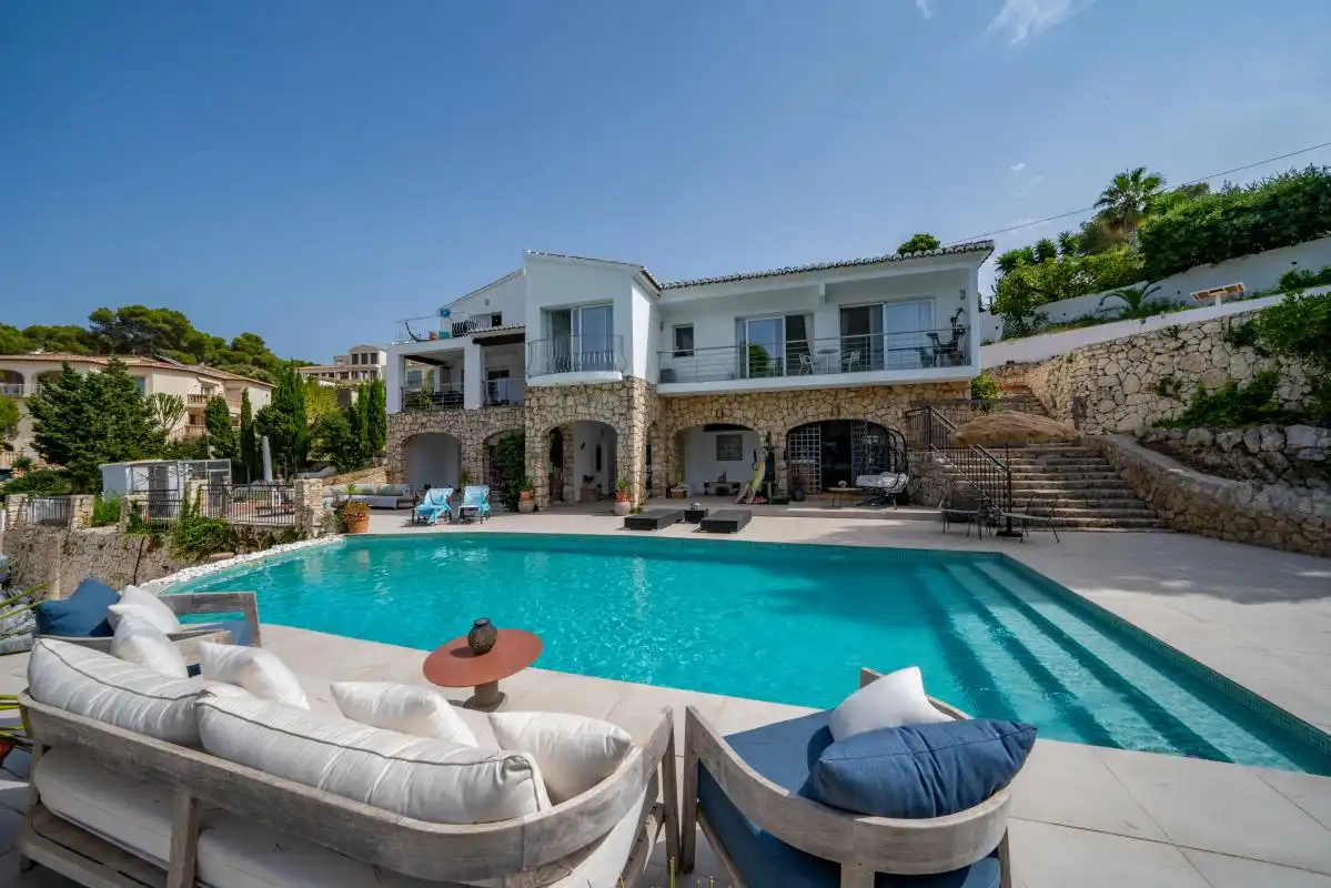 Vista exterior de Casa o xalet en venda en Jávea / Xàbia amb Aire condicionat, Calefacció i Jardí privat