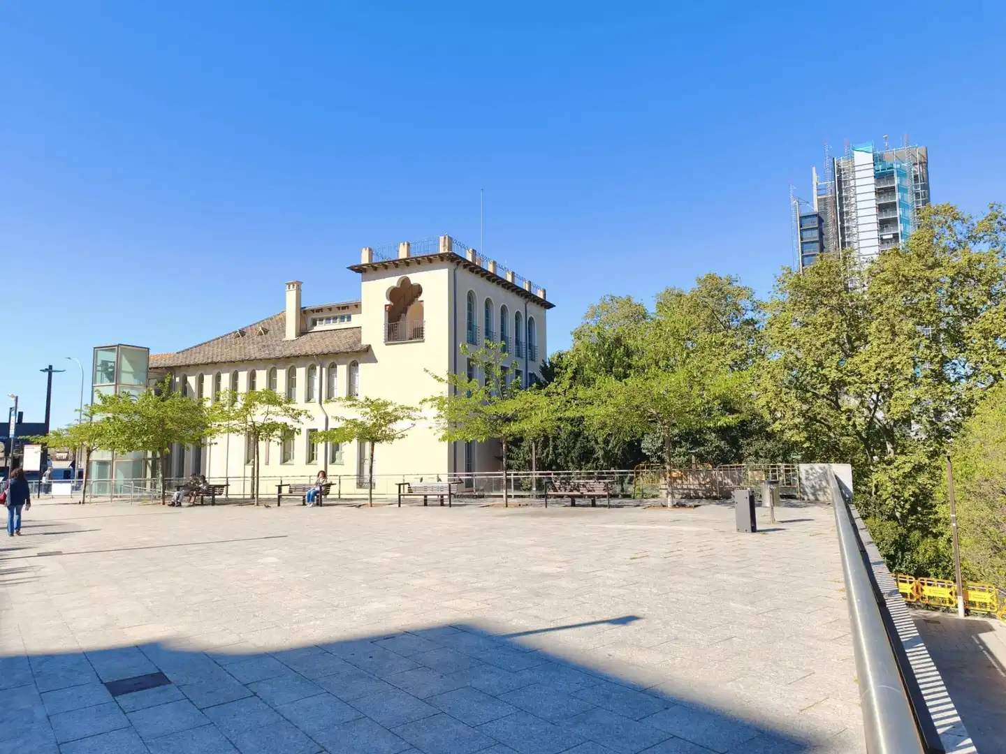 Vista exterior de Planta baja en venta en Terrassa con Calefacción, Jardín privado y Parquet