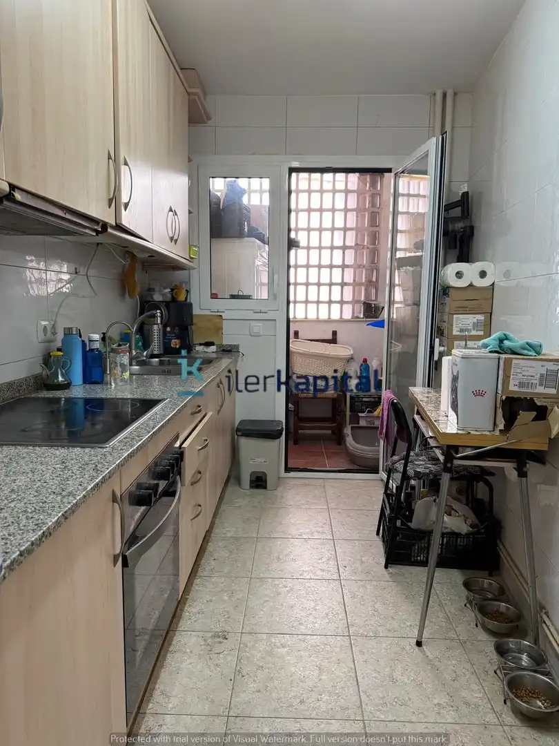 Cuina de Pis en venda en Lleida amb Aire condicionat, Calefacció i Traster