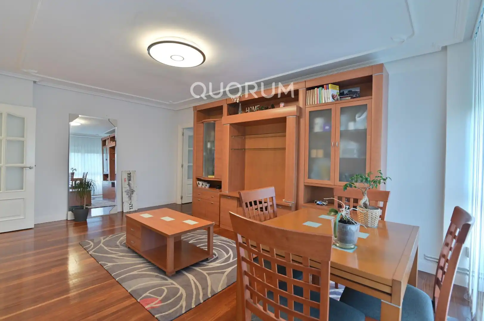Sala de estar de Piso en venta en Bilbao  con Calefacción y Amueblado