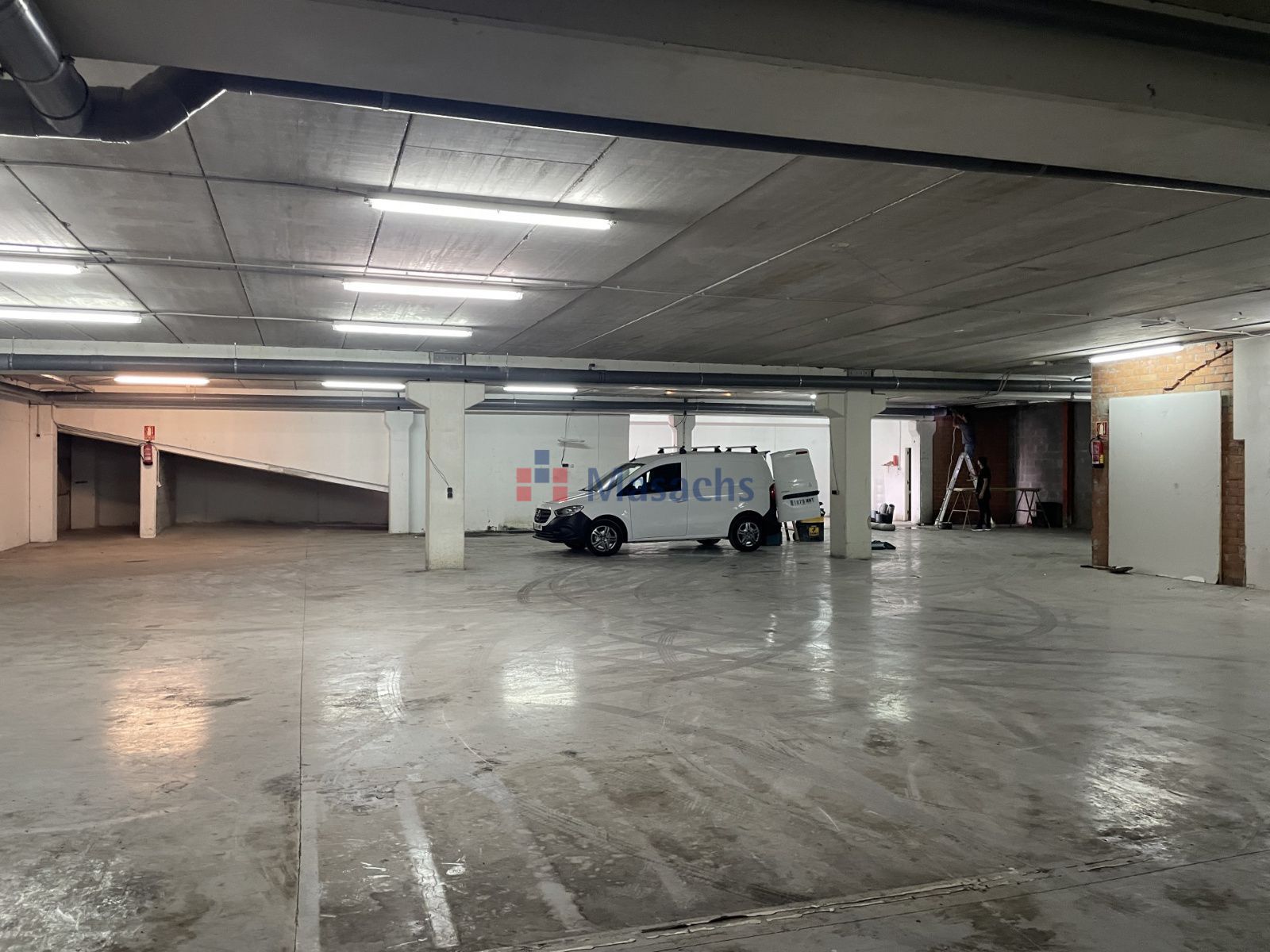 Parking de Nave industrial de alquiler en Terrassa