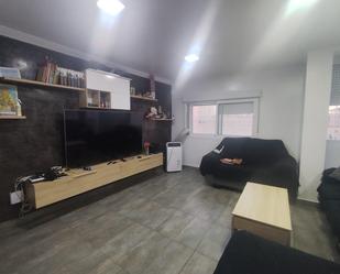 Living room of Flat for sale in La Línea de la Concepción  with Air Conditioner