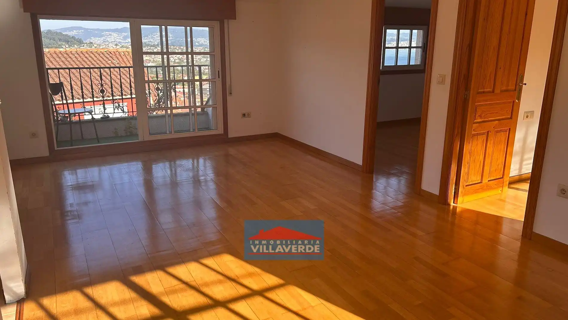 Sala d'estar de Casa o xalet en venda en Cangas 