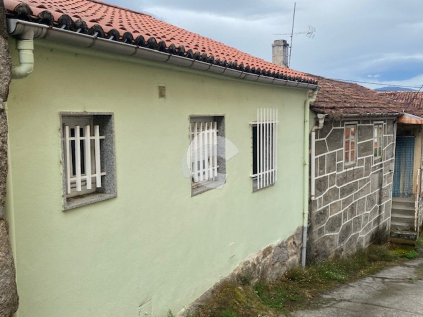 Vista exterior de Casa adosada en venda en Lobios