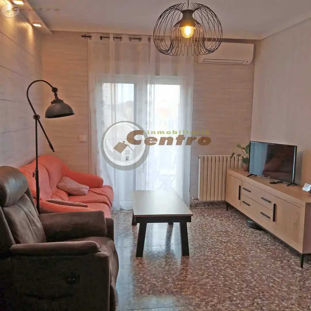 Sala de estar de Piso en venta en Albacete con Aire acondicionado, Calefacción y Balcón