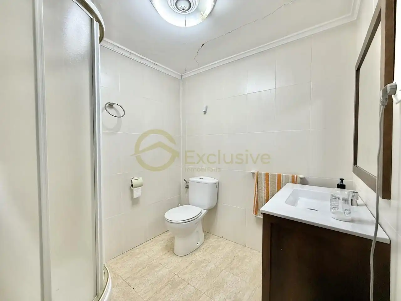 Baño de Casa o chalet en venta en Castrillón con Calefacción, Jardín privado y Parquet