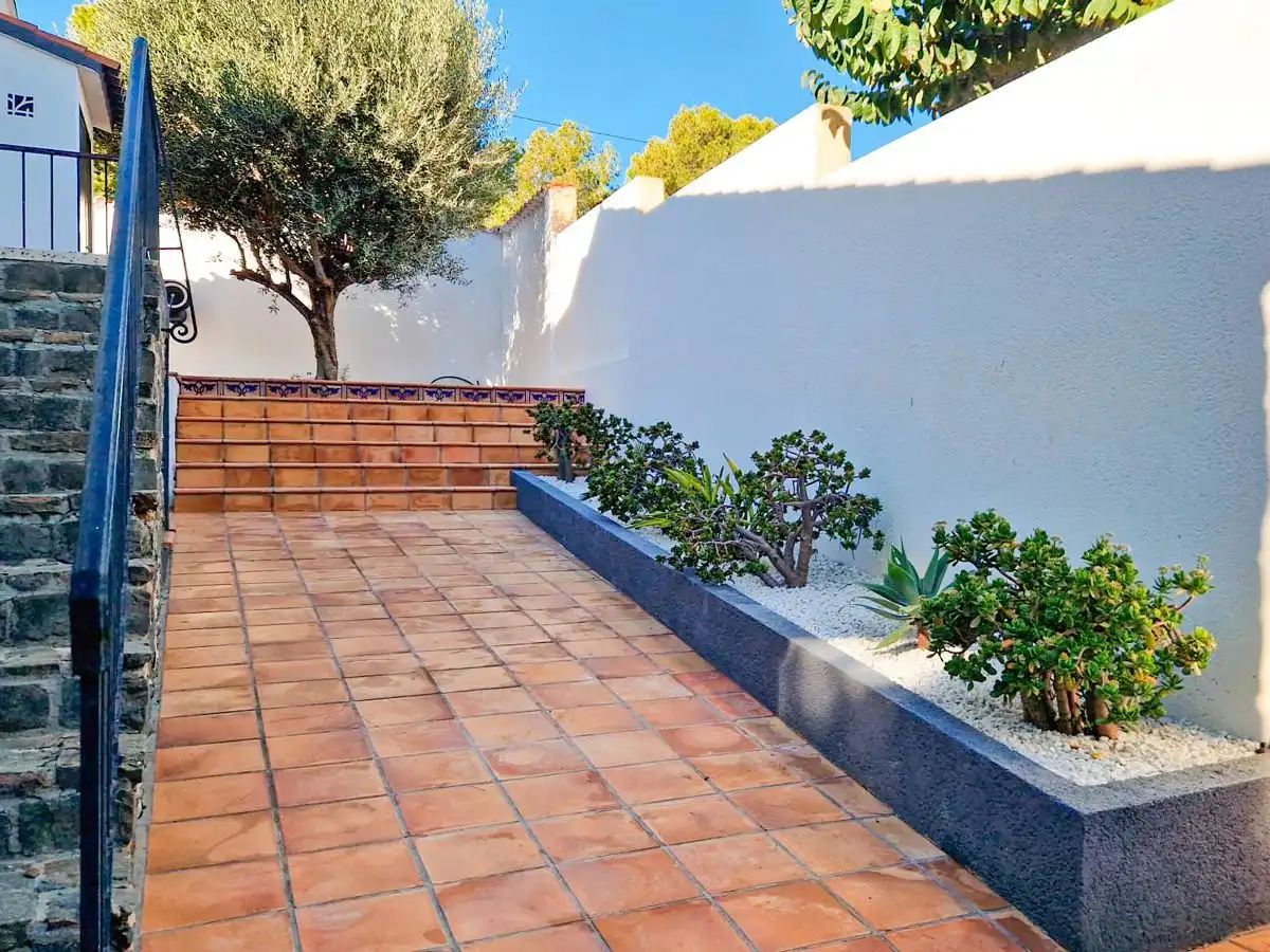 Casa con piscina en venta en Marisol Park - Ortembach - Los Almendros, imagen 9