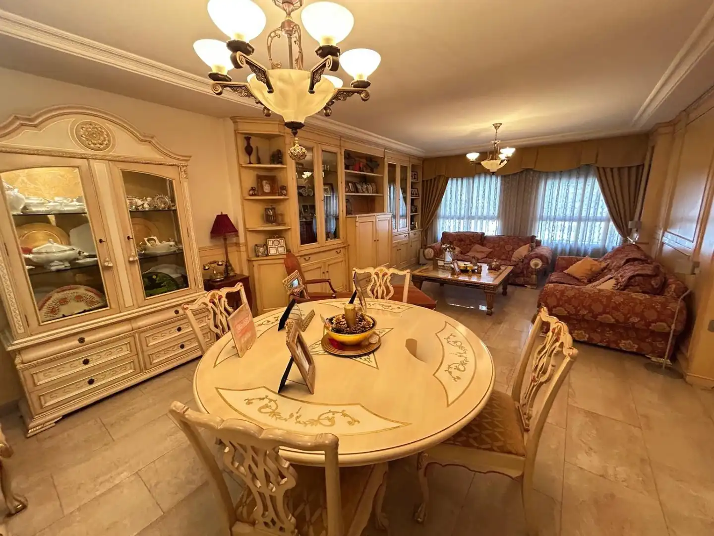 Casa adosada en venta en Crevillent