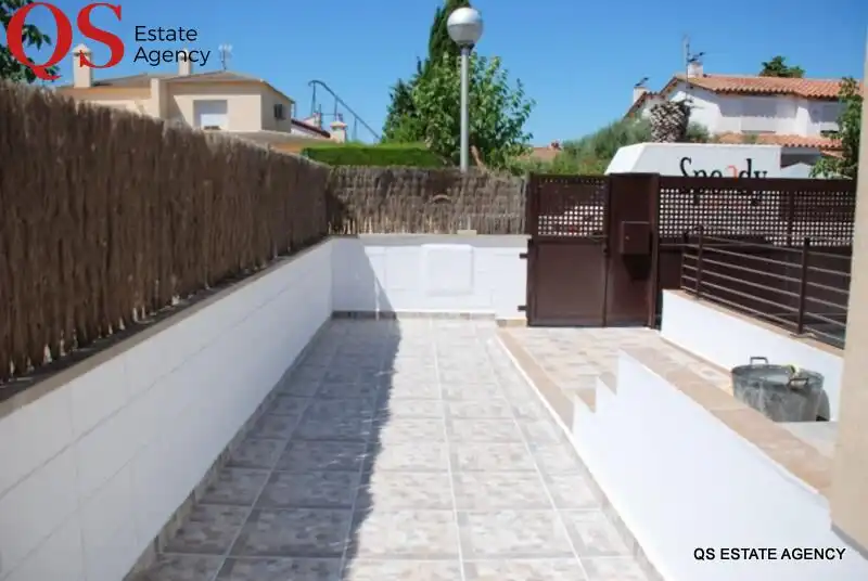 Terrassa de Casa adosada en venda en Salou amb Aire condicionat, Calefacció i Jardí privat