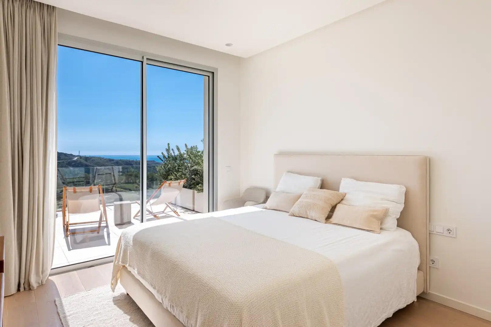 Penthouse with balcony for sale in Montemayor - Marbella Club, imagen 15
