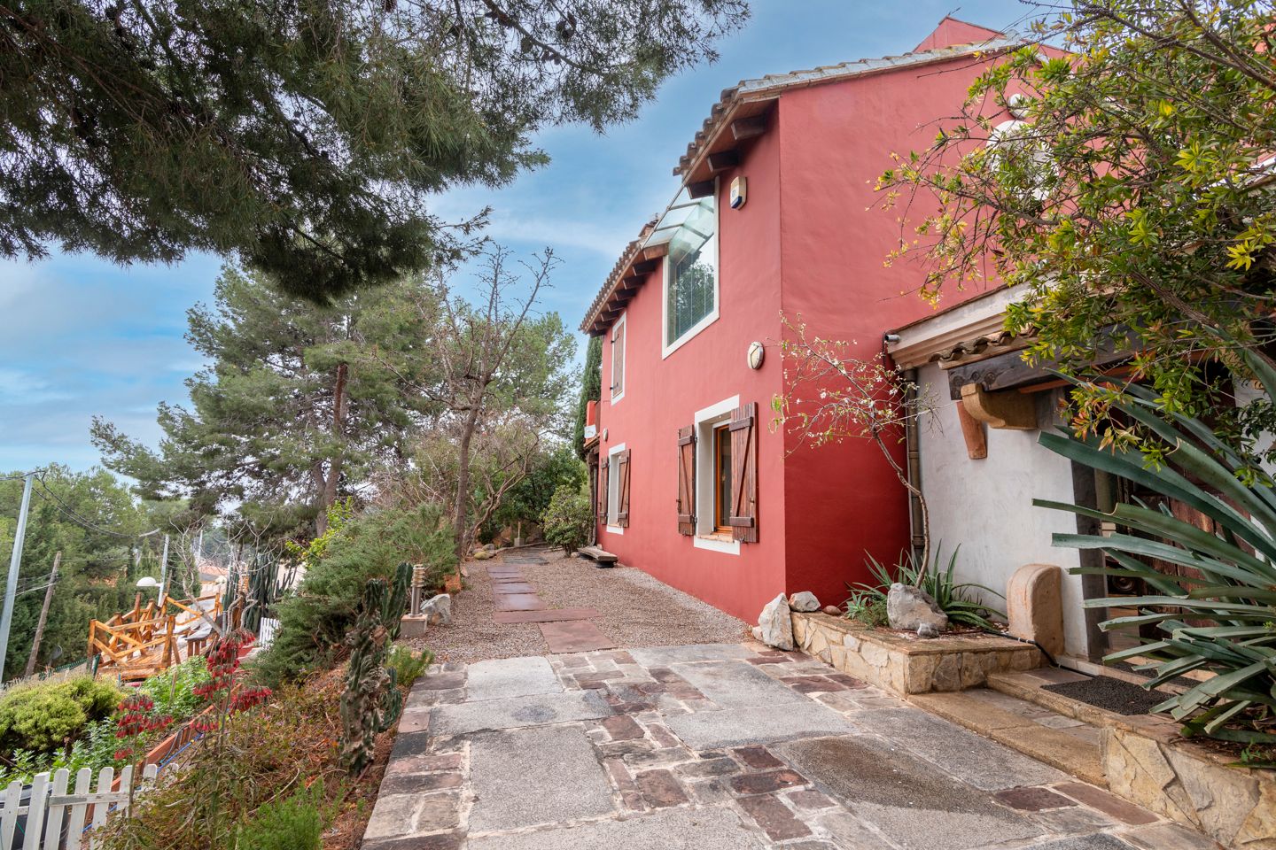 Vista exterior de Casa o xalet en venda en Náquera amb Aire condicionat, Calefacció i Terrassa