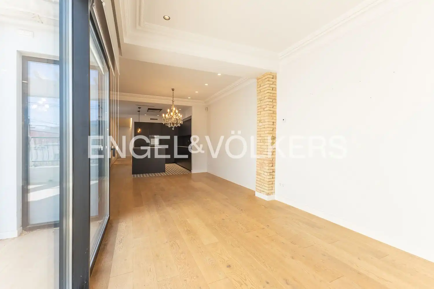 Attic for rent in Valencia  with Air Conditioner, Heating and Terrace