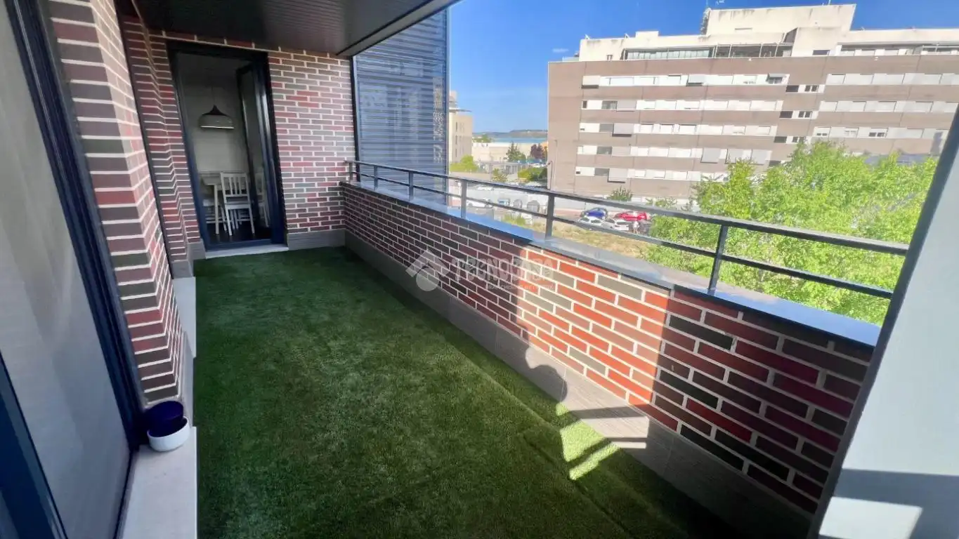 Terraza de Piso en venta en Alcalá de Henares con Terraza