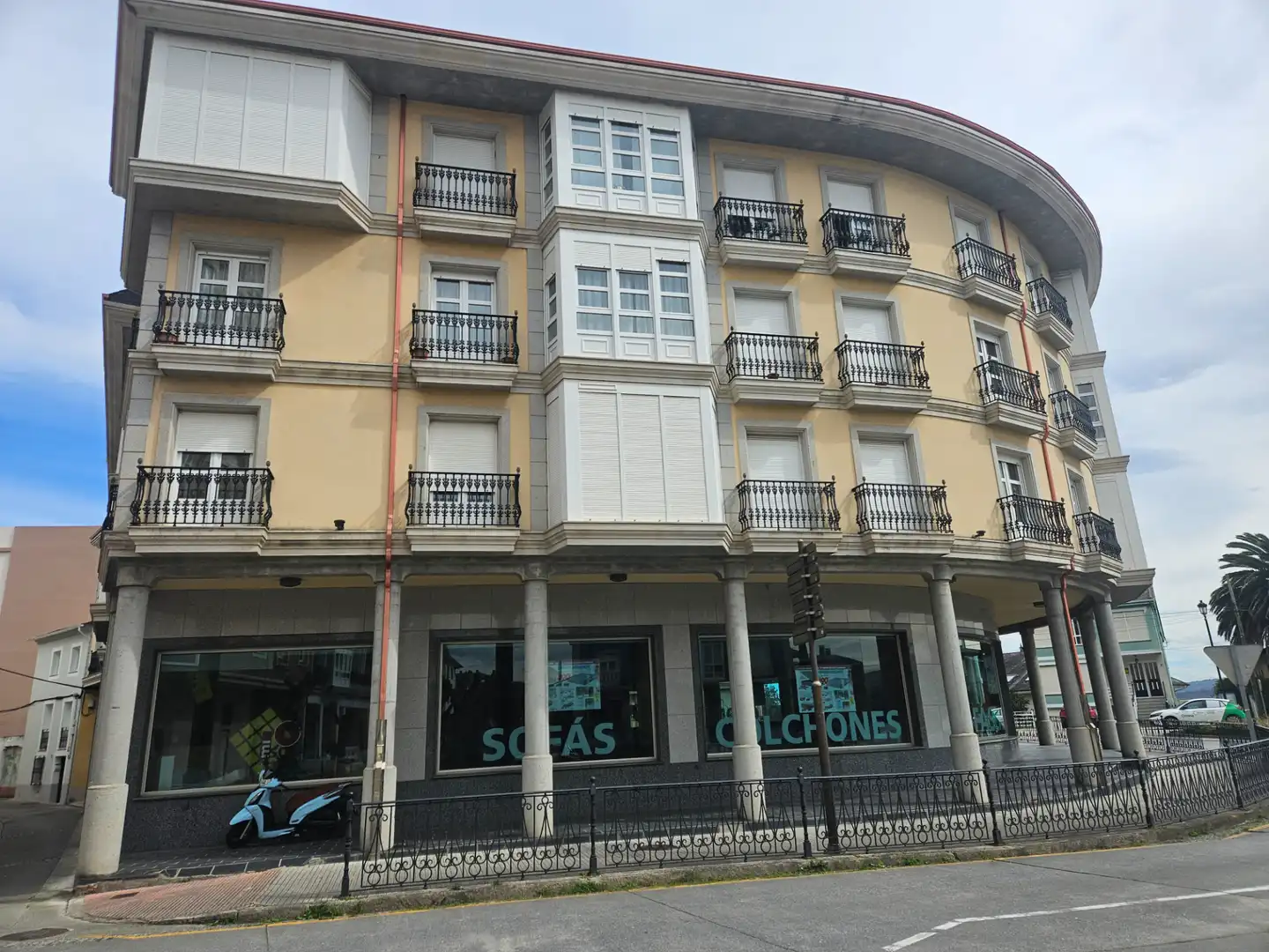 Außenansicht von Maisonette zum Verkauf in Ribadeo