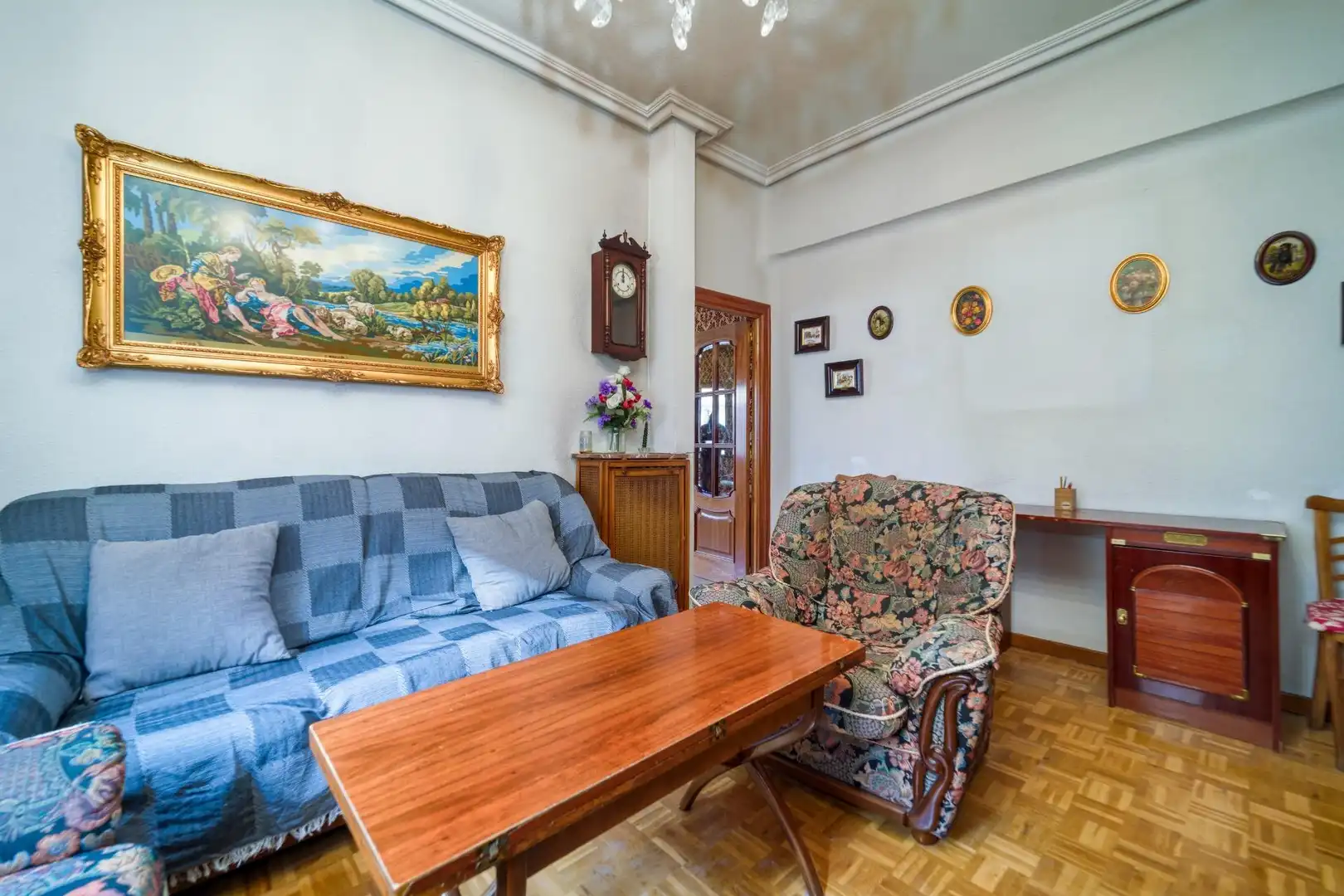 Sala de estar de Piso en venta en Madrid con Calefacción y Parquet