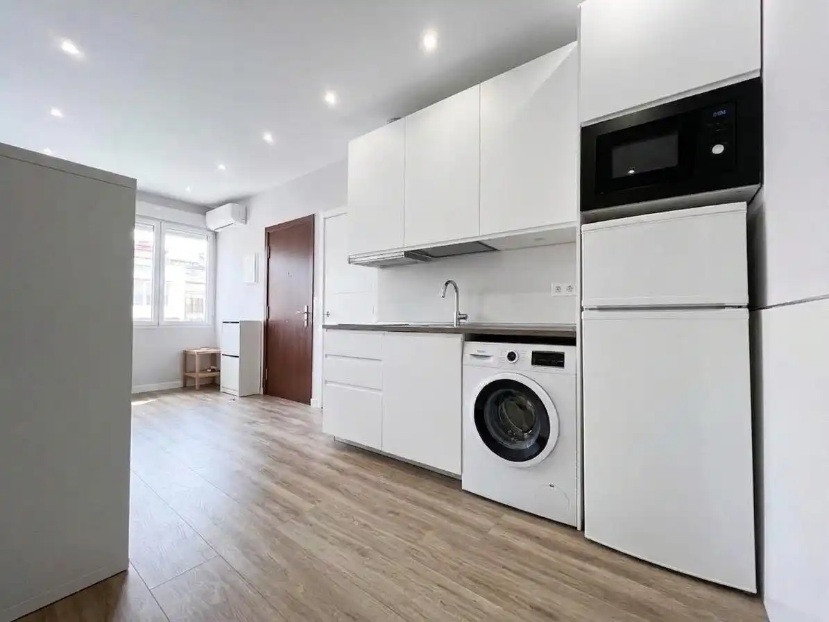 Studio with lift for sale in Calle Arriaga, imagen 5