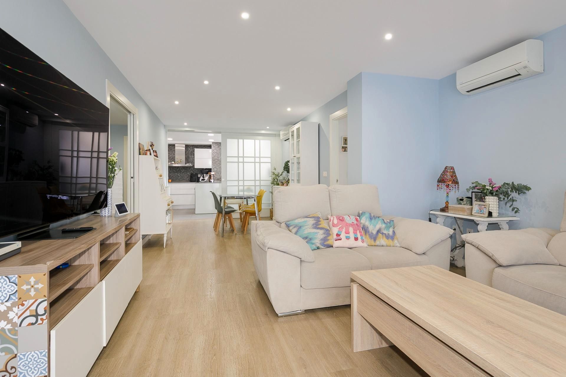 Sala d'estar de Pis en venda en  Granada Capital amb Aire condicionat, Calefacció i Terrassa