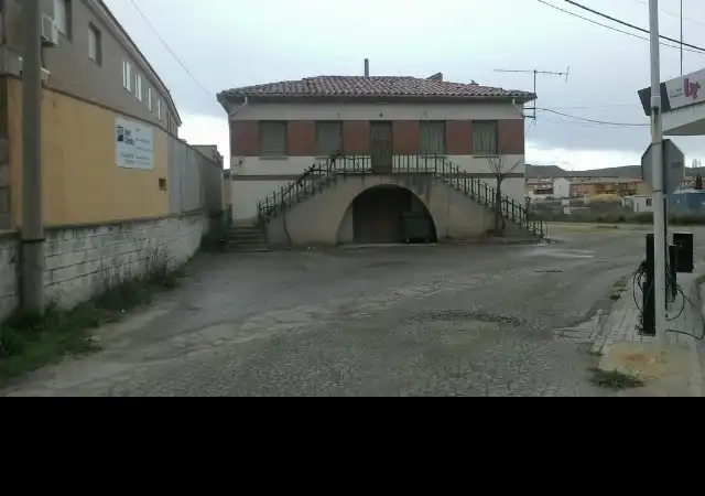 Vista exterior de Pis en venda en Andorra (Teruel)