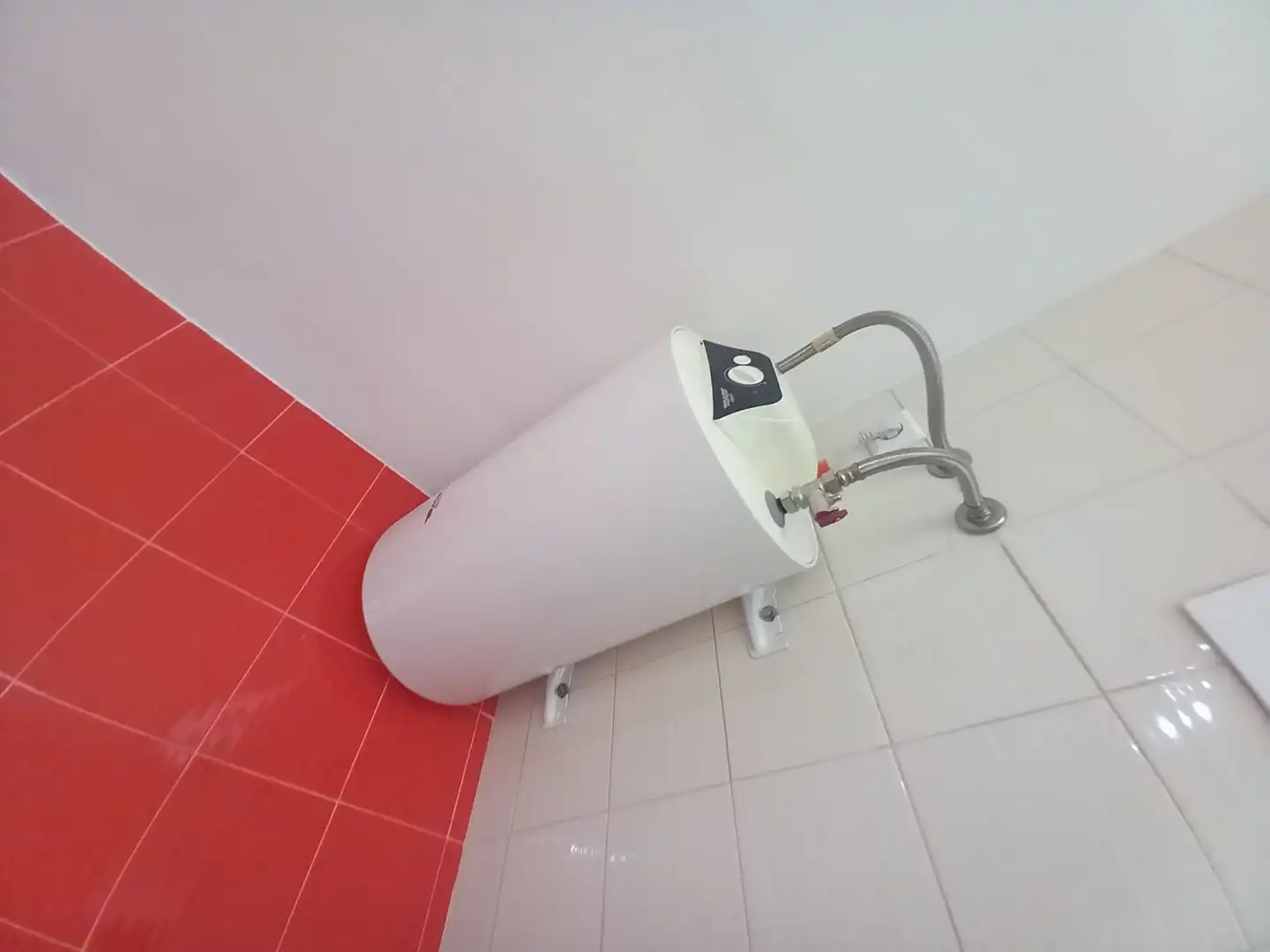 Badezimmer von Wohnungen zum Verkauf in Ronda mit Klimaanlage, Heizung und Terrasse