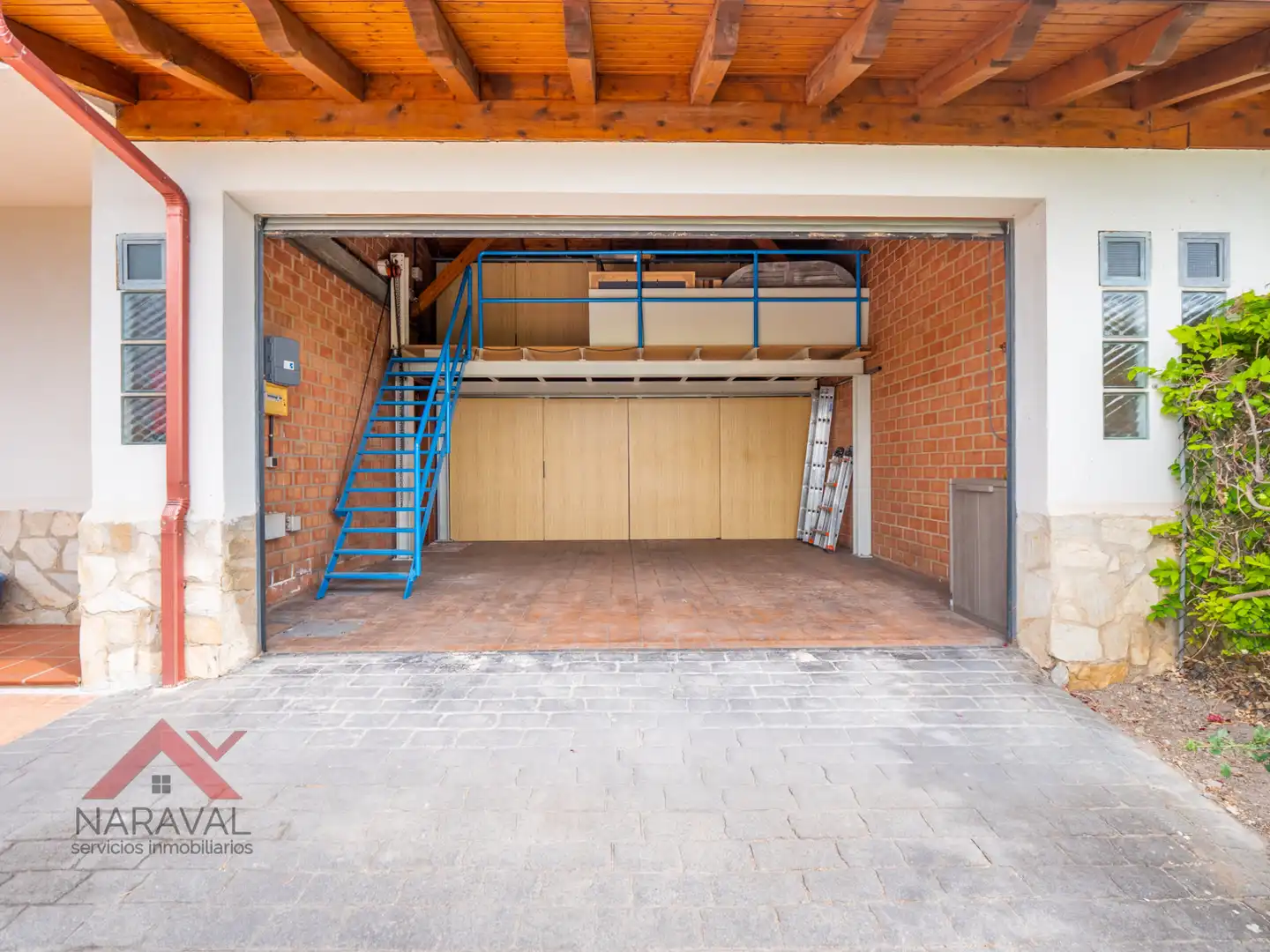 Aparcament de Casa o xalet en venda en Zigoitia amb Calefacció, Jardí privat i Parquet