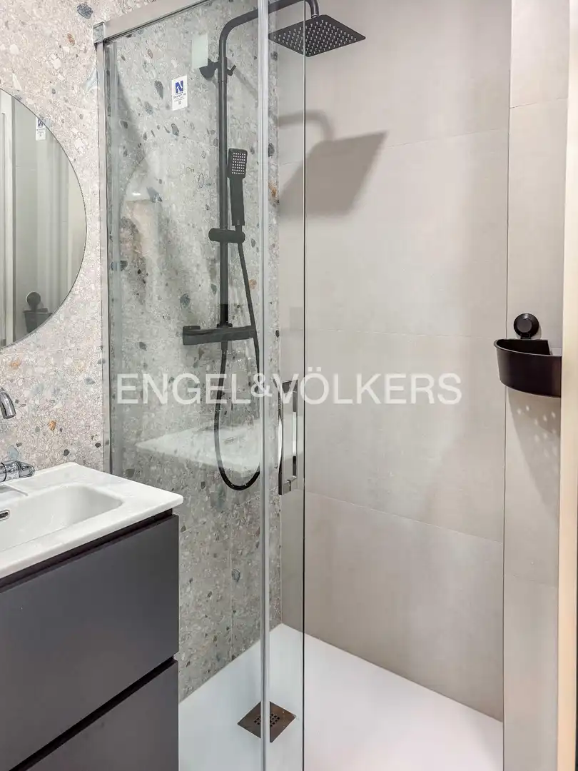 Flat with terrace to rent in Eixample, imagen 21