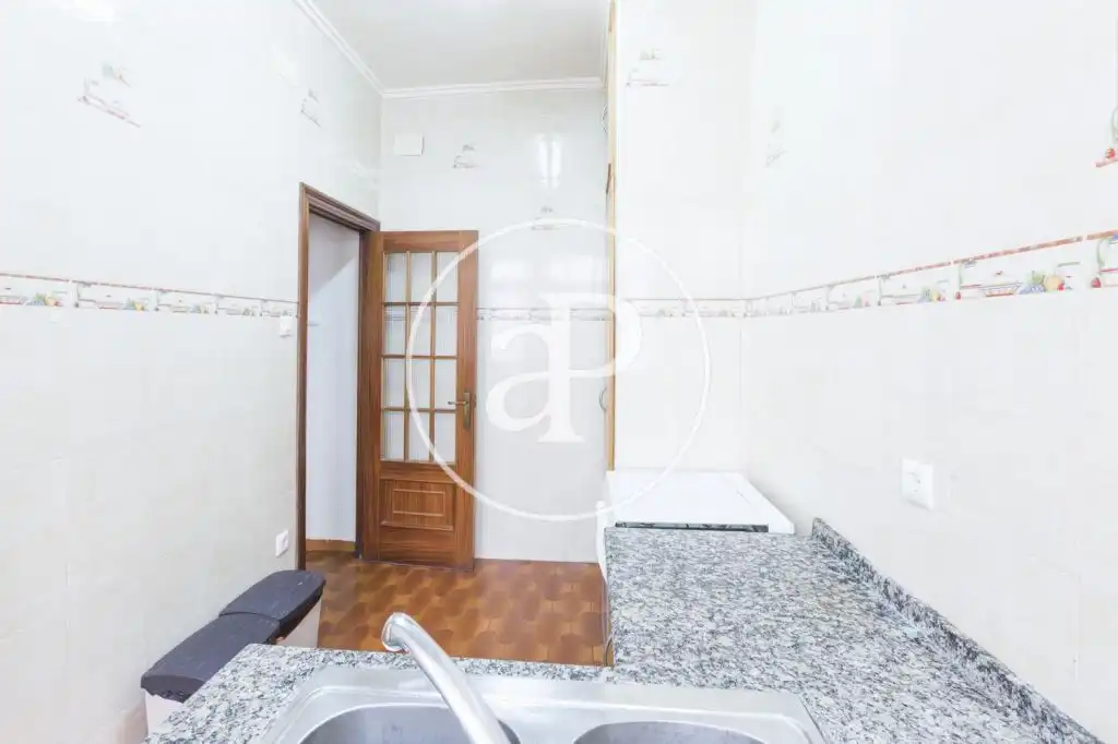 Kitchen of Flat for rent in Valencia  with Furnished